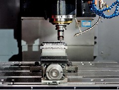 江门注塑加工：常见的注塑模具的三种形式