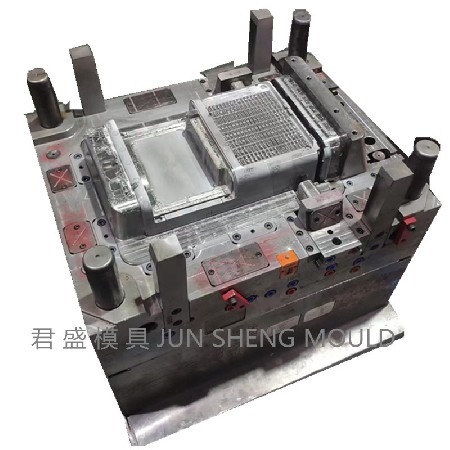 汽车模具